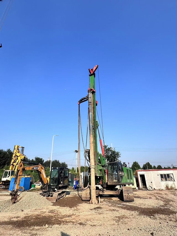 BVEM Vibroflot Hidraulik 105 KW Kecepatan Rotasi 2600 R/min Kapasitas Penembusan Tinggi Tugas Berat