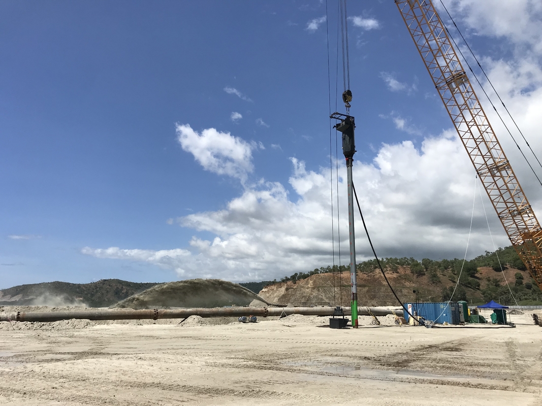 Crane Type Double Bins Bfs Vibroflotation 180kw Kedalaman Tiang Kerja 24m